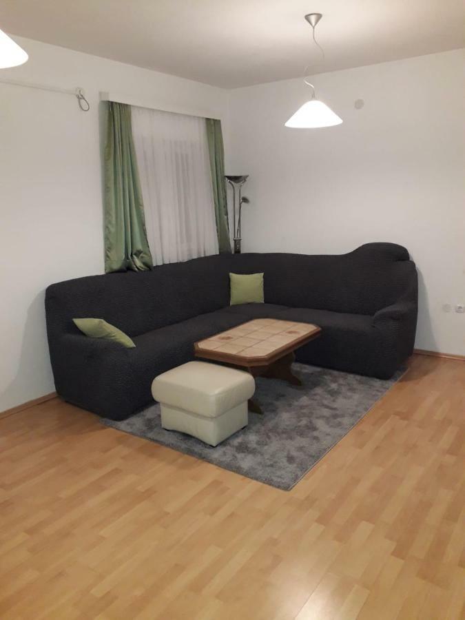 Apartments Knezevic 马卡尔斯卡 外观 照片