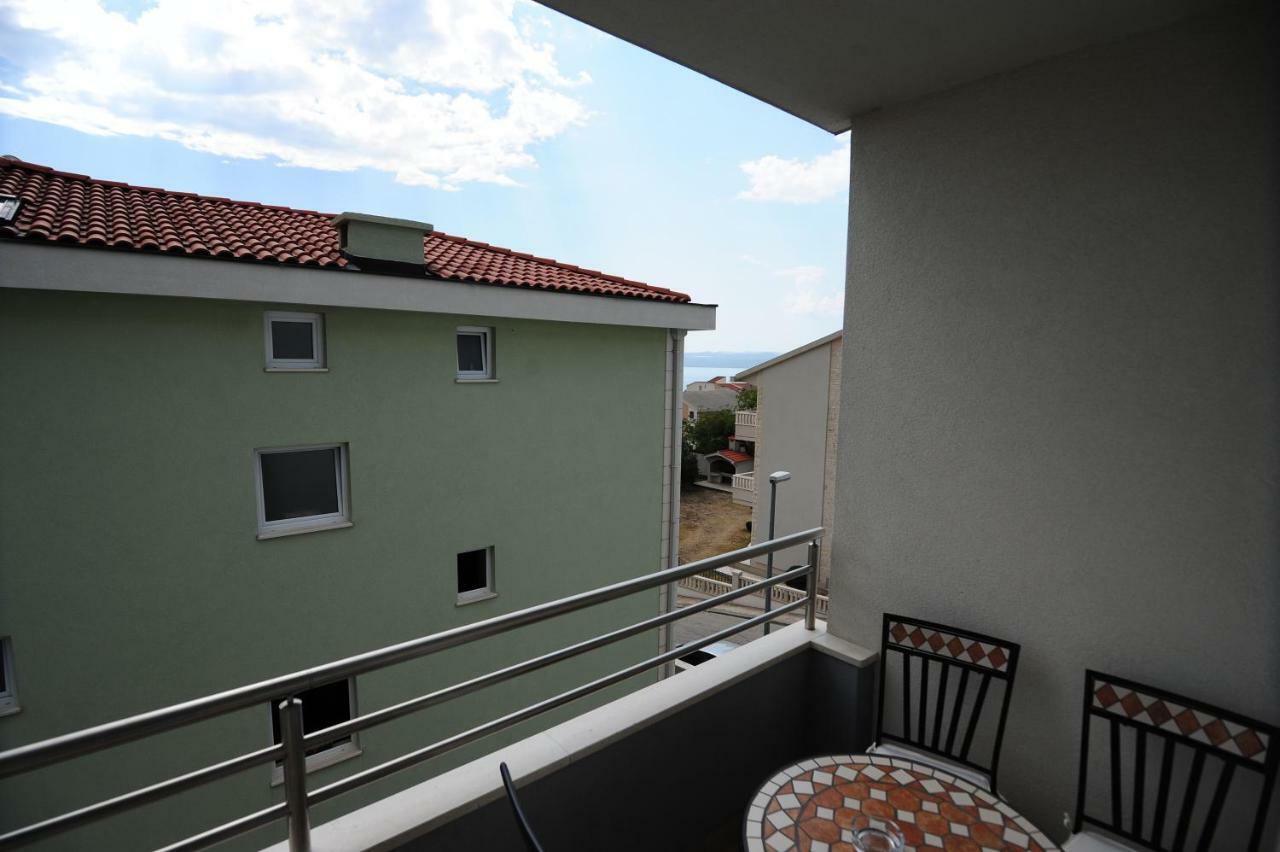 Apartments Knezevic 马卡尔斯卡 外观 照片